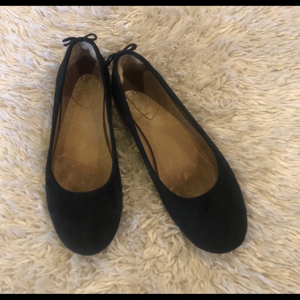 UGG Black Suede Ballet Flats Ladies Size 7